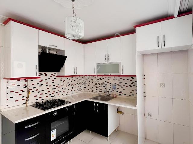 Dinçer Mah Merkezi Konumda 2+1 Ara Kat Kiralık Daire
