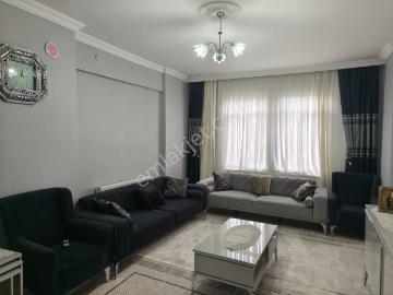 Konya akşehir Meydan Mahallesinde Satılık 3+1 Fırsat Daire