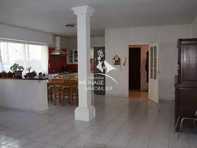 Dinan 22100 Location appartement 4 pièces t4 parking garage
