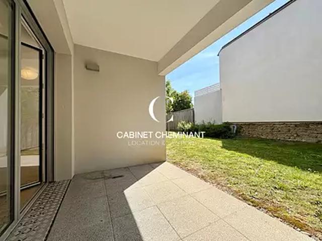Dinard 35800 Location appartement 3 pièces t3 terrasse parking