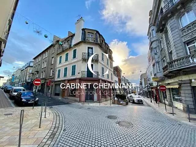 Dinard 35800 Location appartement 1 pièce t1 au dernier étage