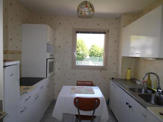 DINARD APPARTEMENT T3 MEUBLE