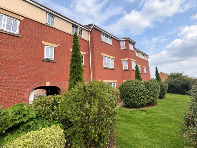 Dingle Close, Manchester M26, 2 bed flat to rent, £975 pcm | PrimeLocation