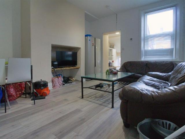 Dinsale Road, Sandyford
