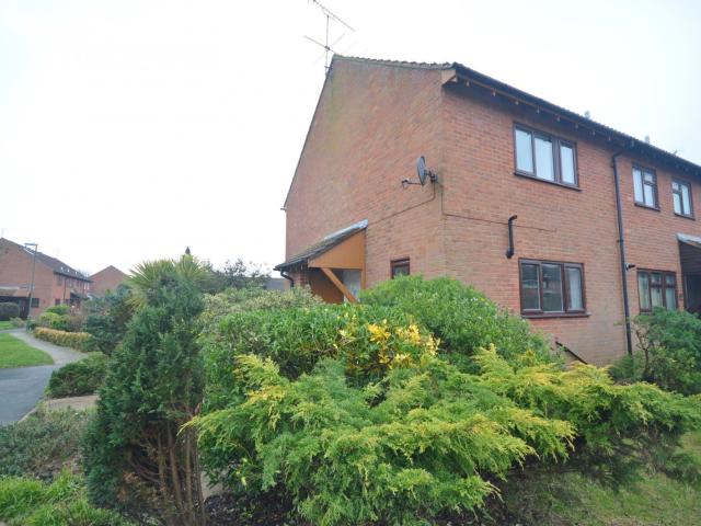 Dinsdale Gardens, Rustington, Littlehampton, BN16