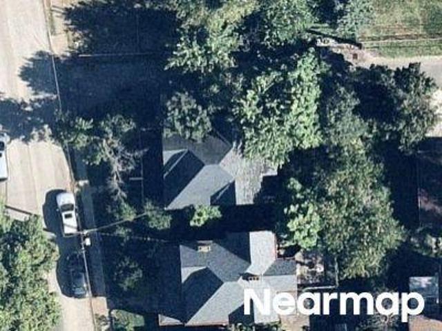 Dinsmore Ave