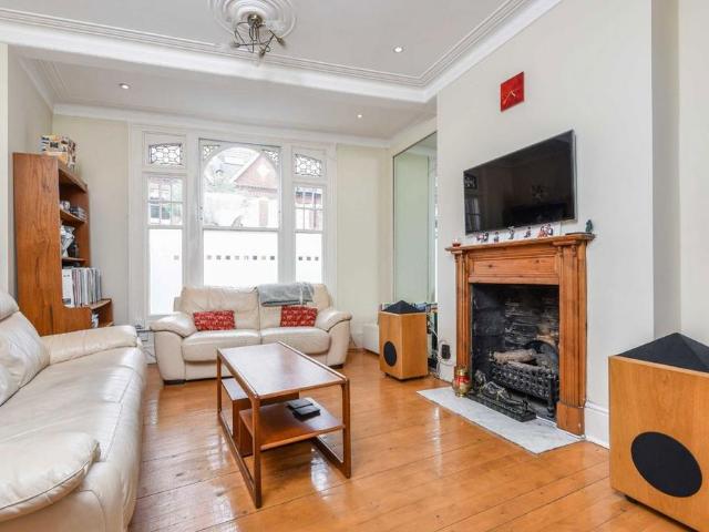 Dinsmore Road, London SW12 4 bed terraced house to rent £3,800 pcm £877 pw