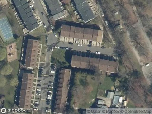 Dinsmore St