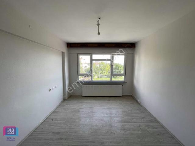 Dialog Skaladan Kayıhanda Önü Açık 2+1 Kiralık Daire