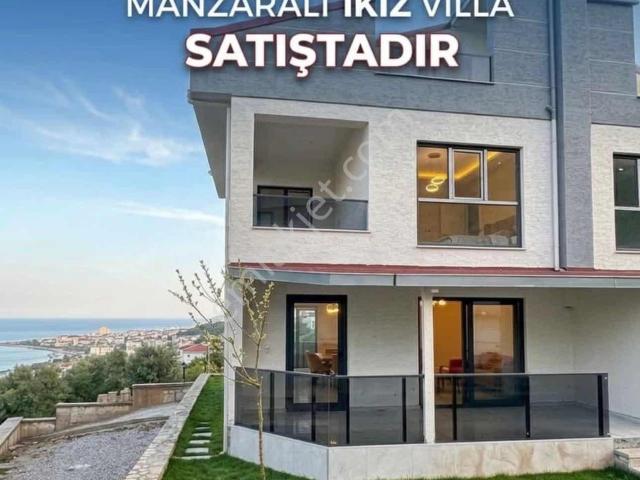Dialog Prestij Kurşunlu'da Deniz Manzaralı Villa