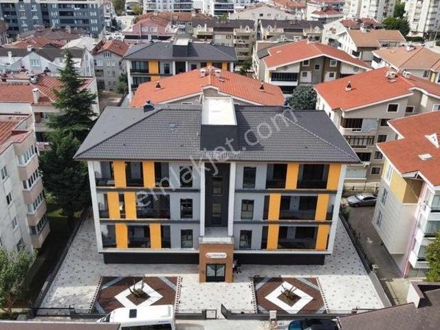 Dialog Yıldız / Akpınar' Da Butik Sitede Kiralık Sıfır 3+1 Daire