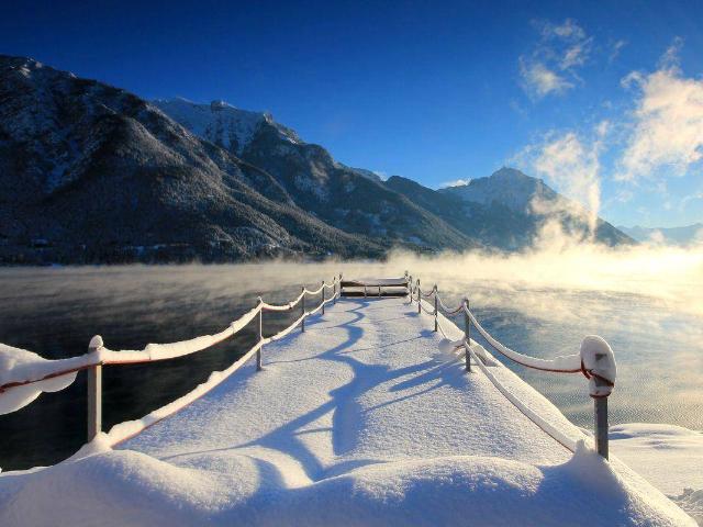 Diamant am Achensee: Tiroler Landhaus mit Seeblick und Gartenpool