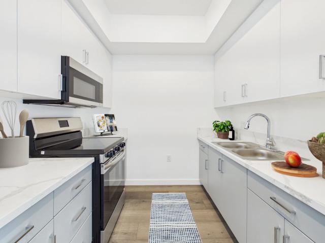 Diamante Apartments