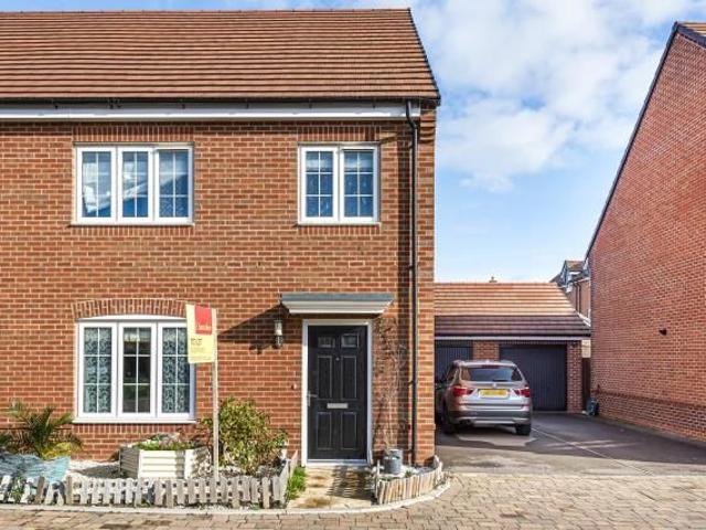 Diamond Drive, Didcot OX11, 4 bed semi detached house to rent, £2,040 pcm | PrimeLocation