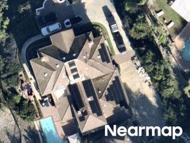 Diamond Knoll Ln