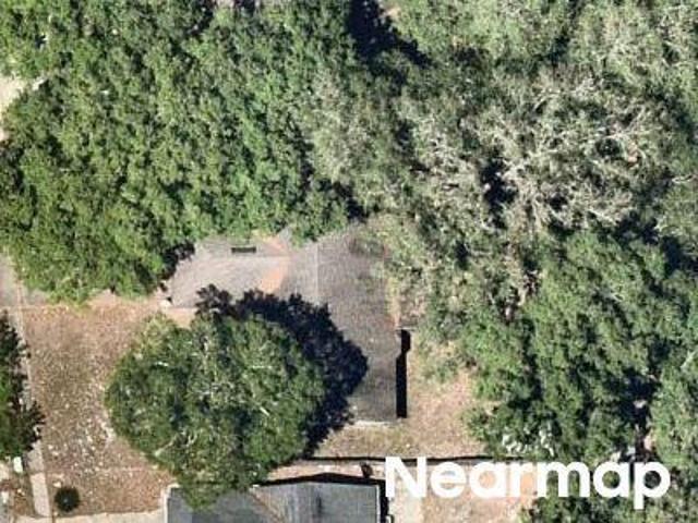 Diamond Leaf Dr