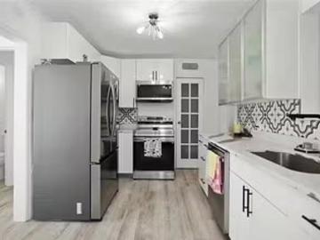 Diana Bittern, 559 Scotland St, Dunedin 2 Bedroom 2 Bath