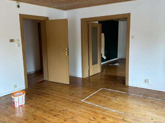 Dicht zur UNI, 3 Zi. Whg. ca. 96qm in der Ratzeburger Allee 53a, FREI zum 01.12.2026