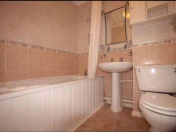 Dickens Avenue, Tilbury RM18, 3 bed detached house to rent, £1,850 pcm | PrimeLocation