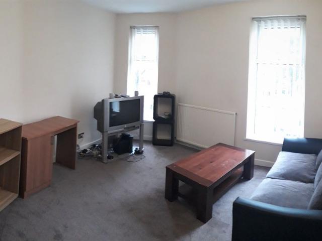 Dickenson Road, Manchester M14, 3 bed semi detached house to rent, £555 pppm | PrimeLocation