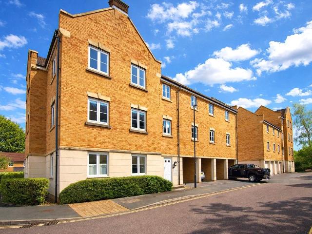 Dickinsons Fields, Bedminster, Bristol BS3, 2 bed flat to rent, £1,400 pcm | PrimeLocation