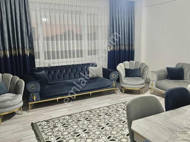 Diclekent İş Bankası Karşısı Ara Kat Piyasanın Altında Fırsat!