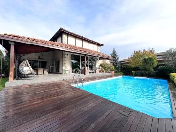 Didem Durukan'dan Park Village Sitesinde Lagina Tipi Satılık 5+1