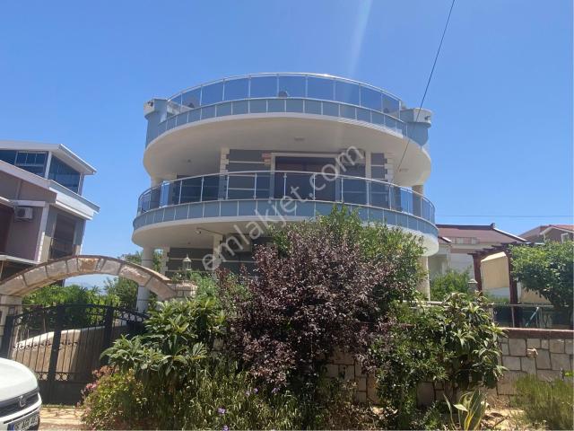 Didim Yeşilkent’te Denize Yakın 4+1 Tam Müstakil Havuzlu Villa