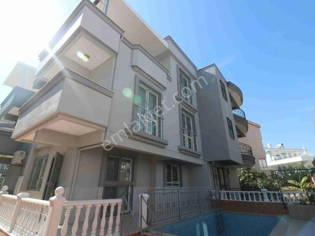 Didim Yeşilkent Yolunda Müstakil Havuzlu 3+1 Villa