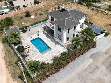 Didim, Aydın ili, Ege Bölgesi - Uüzme havuzu