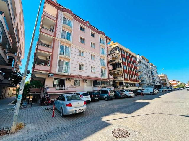Didim Yeni Mahallede Merkezi Konumda 3+1 Ayrı Mutfaklı Daire