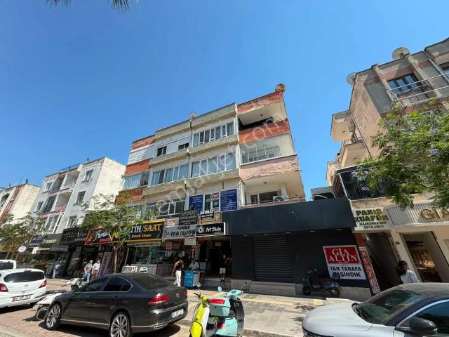 Didim Yeni Mahalle'de Satılık 2+1 Ayrı Mutfak Daire