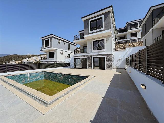 Didim Akbük De Böyle Bir Manzarada Villa