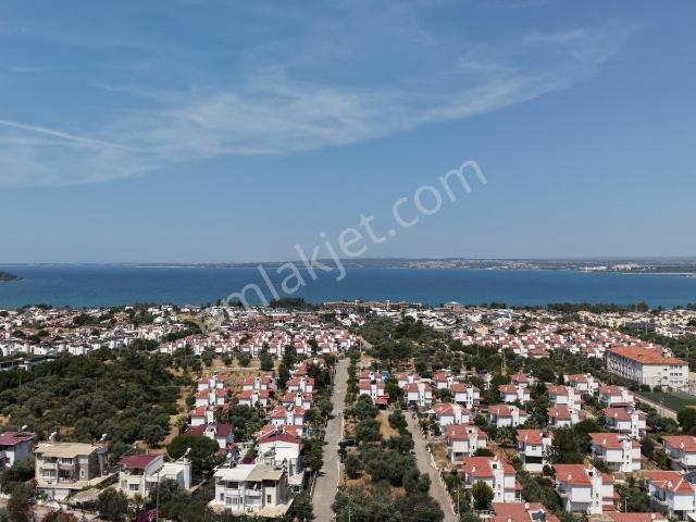 Didim Akbük Merkezde Köşe Başı Satılık Yazlık Daire