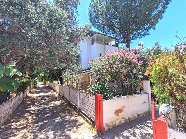 Didim Akbuk Merkezde Satilik Yenilenmis Yazlik Villa