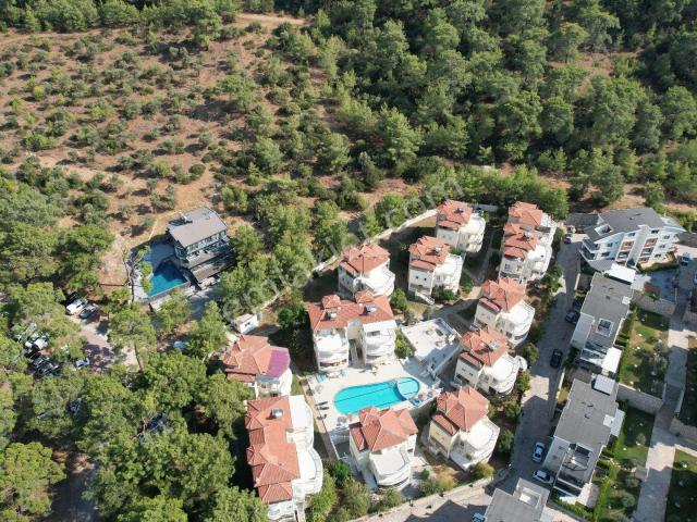 Didim Akbükte Orman İçinde Tam Müstakil Havuzlu 4+1 Villa