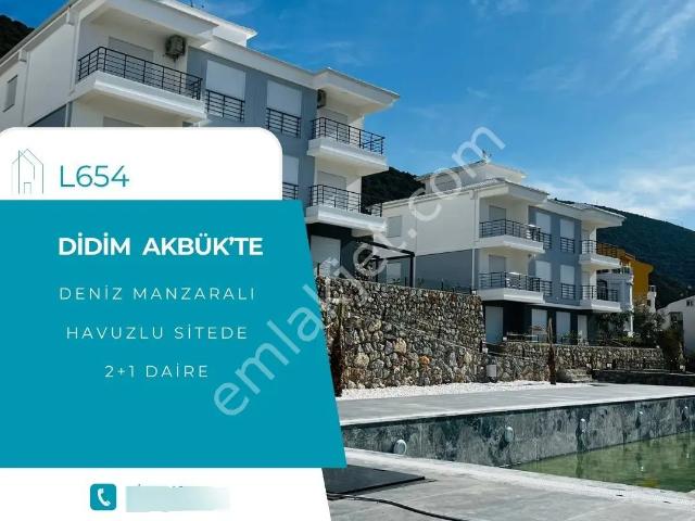 Didim Akbük'te Deniz Manzaralı Havuzlu Sitede 2+1 Daire