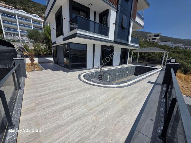 Didim Akbükte Full Deniz Manzaralı Villa