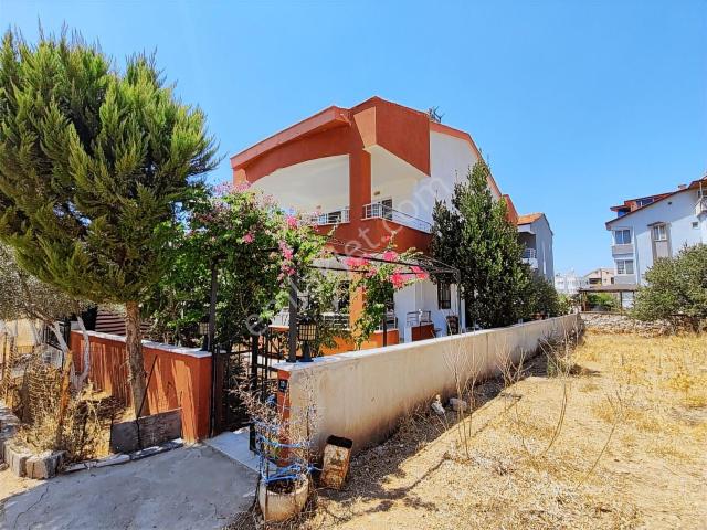 Didim Akbükte Satılık Tripleks Villa
