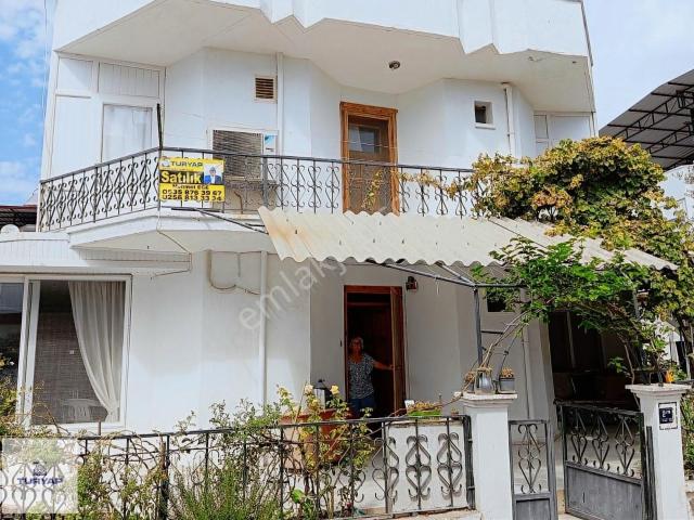 Didim Akköy'de Doğayla İçiçe Deniz Kenarı Villa