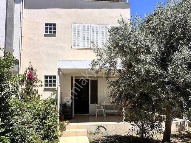 Didim Altınkum Denize 700 Metre 3+1 Bahçeli Villa 7.150.000 Tl