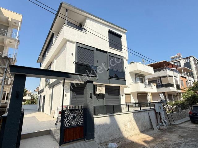 Didim Altınkum Sahile 2 Dk Mesafede 3+1 Dubleks Daire