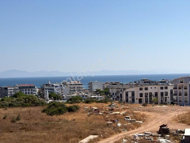 Didim Altınkum'da Deniz Manzaralı Eşyalı 3+1 Residence