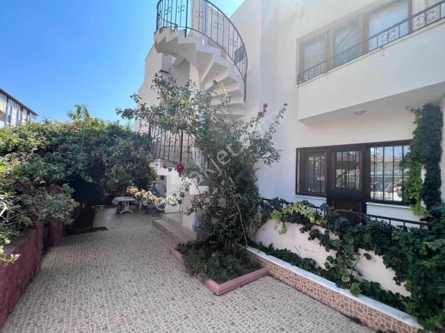Didim Altınkumda Denize 450 Metre Bahçeli 2+1