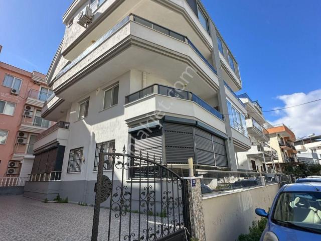 Didim Altınkum'da Denize Yürüyüş Mesafesinde 2+1 Daire