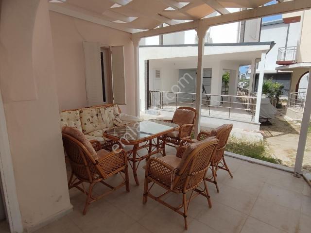 Didim Çamlık Mah Site İçinde Eşyalı Satılık 3+1 Villa