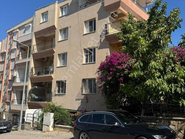 Didim Çamlık Mahallesi'nde Denize Yürüme Mesafesinde Satılık Dubleks