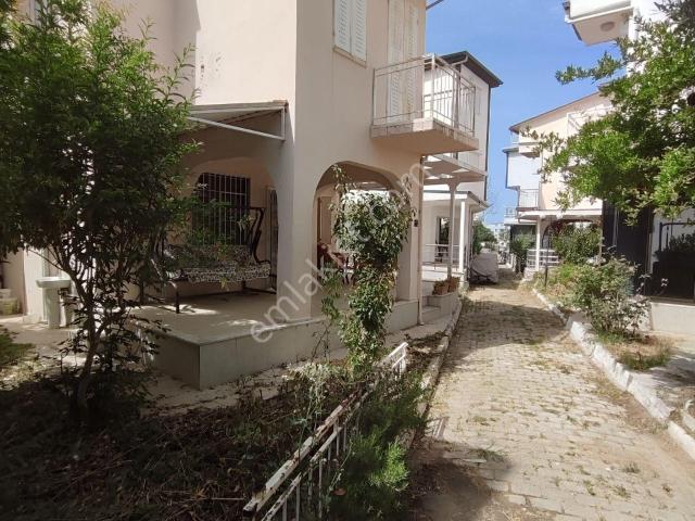 Didim Çamlık Mahallesinde Kiralık 3+1 Bitişik Nizam Villa