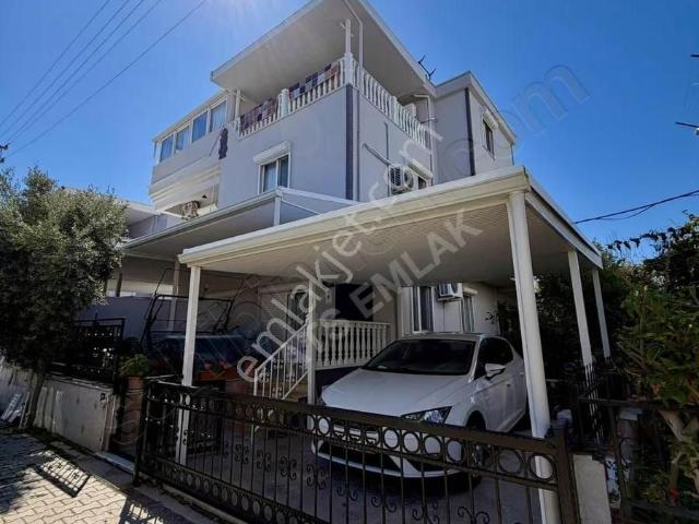 Didim Çamlıkta Triblex Villa