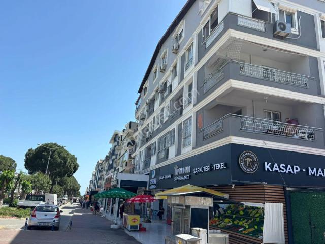 Didim Atatürk Bulvarı Üzerinde Modern Tasarımlı Satılık 3+1